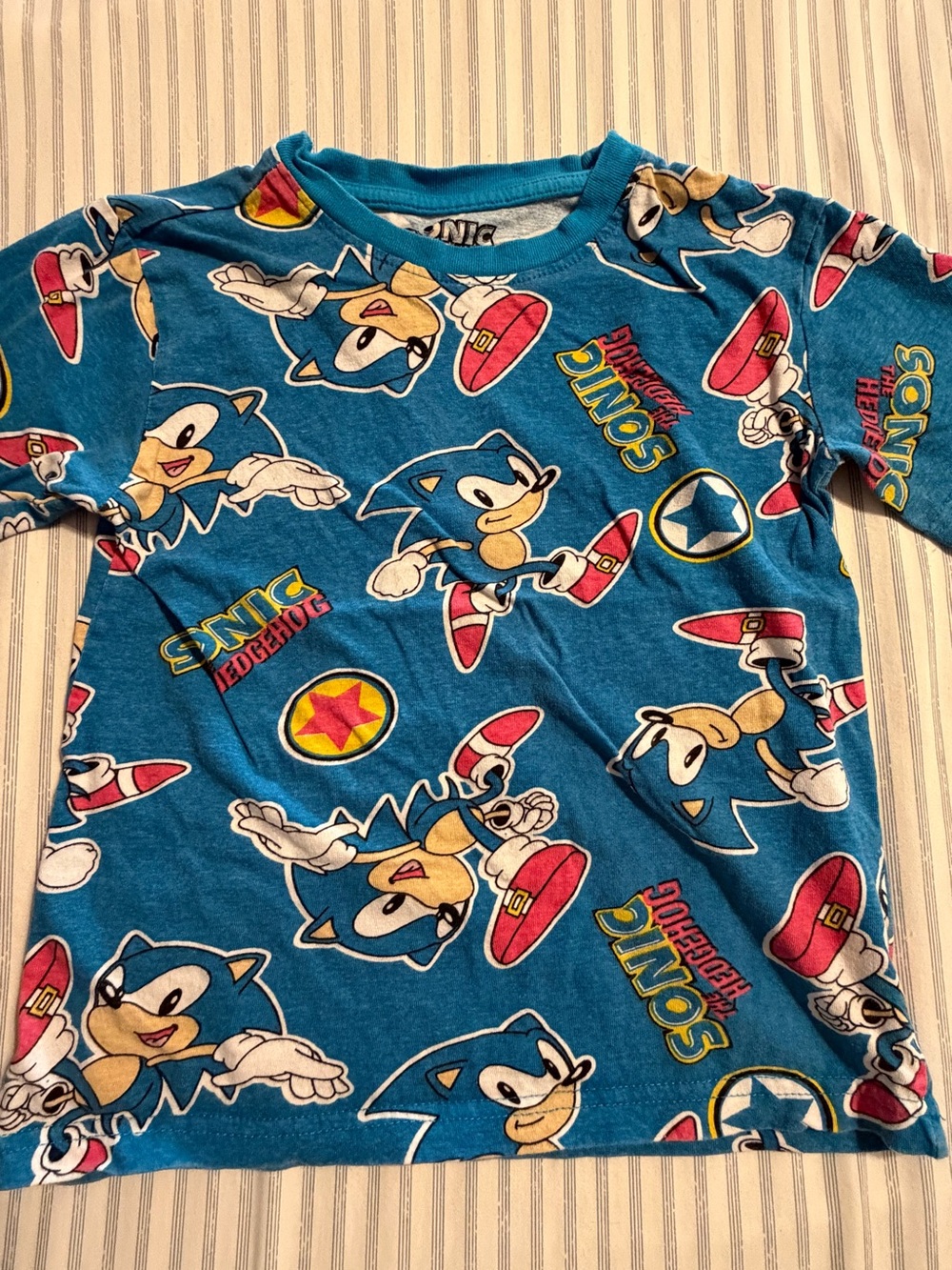 2 for$6✨Sonic the Hedgehog Blue Character Tee, Size 6